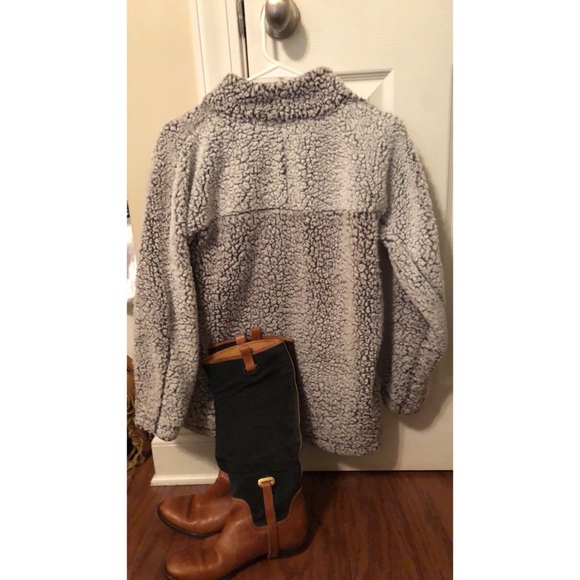 Sherpa Pullover! - Picture 2 of 3